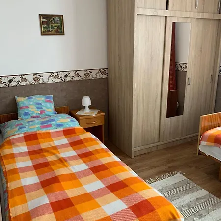 Sara Vendeghaz Buzsak Holiday home *